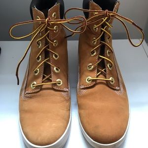 Timberland Women’s High Tops